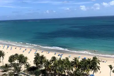 Image de This is a relaxing18th floor front beach apartment, with magnificent ocean view