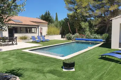 Image de Villa avec piscine en Pays d'Uzès - Pont du Gard