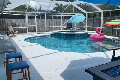 Image de Winter Home - Heated Pool and Spa Close to Beaches
