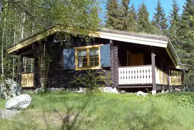Image de Traumhaftes Blockhaus Nahe Fredros im Värmland, Schweden mit Boot am See