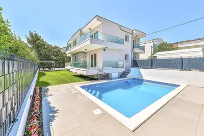 Image de Magnifique maison à Kastel Luksic