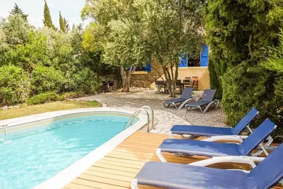Image de Belle maison à Siran avec WiFi