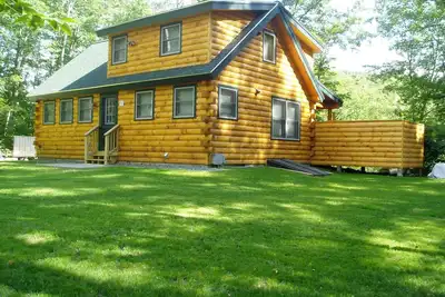 Image de Mountain Lodge - River Ridge Log Cabin
