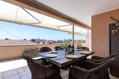 Image de Bel appartement de 3 chambres Ă Split