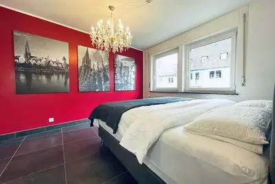 Image de Apartment D - Exclusive 3 room Apartment Cathedral View and Xl Balcony