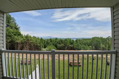 Image de Cedar Lodge 202. 1 bedroom condo with Lake Winni views!