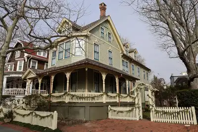Image de Beautifully Renovated in Heart of Cape May - 1 Block to Beach; 1 Block to Mall