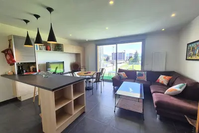 Image de Bequem und warm für diese schöne Wohnung!