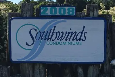 Image de Southwinds A6 Located in Oceanfront Complex