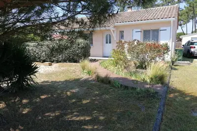 Image de Montalivet: Villa Récente Calme et Lumineuse proche de la plage à Montalivet