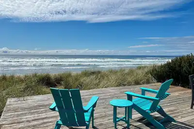 Image de Beach Front Cozy Cottage-Private Path to Instant Beach Access! New Upgrades!
