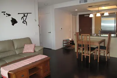 Image de Deluxe 2br Condo in Waikiki!