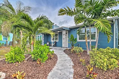 Image de Cozy Jungle Escape < 1 Mi to Gulfport Beach!