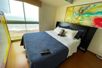 Image de Spacious flat with Stunning Seaview