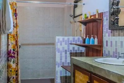 Image de Natural Retreat next to SinghPark&WhiteTemple 4br