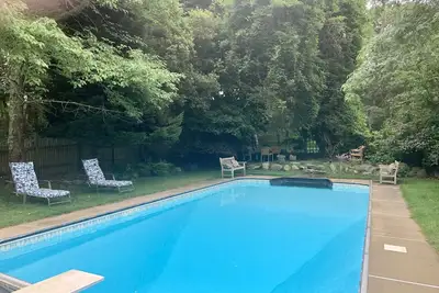 Image de Cozy efficiency apartment\/heated pool