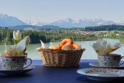 Image de Traumhaft Gelegenes Ferienhaus 39 - mit Panoramablick Ăśber den Lechsee und die B