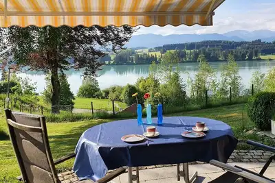 Image de Relaxation and adventure at Lake Lechsee: book the Hochbergle vacation village!