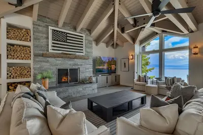 Image de Carnelian Charm - Lakefront - Tluxp