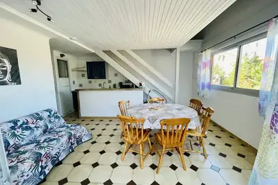 Image de Bel appartement classé 2 étoiles 800m de la mer. résidence proche commerces