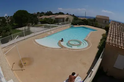 Image de Appartement Deux Pieces Residence Avec Piscine Tennis Pres Mer