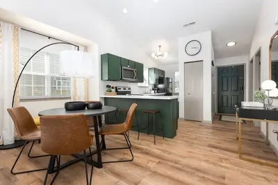 Image de Remodeled Modern Condo next to Silver Dollar City and Table Rock Lake