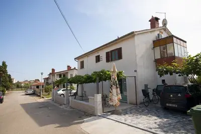 Image de Appartement de vacances Novigrad pour 1 - 6 personnes avec 2 chambres à coucher - Appartement de vac