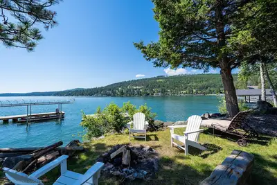 Image de Cabin on Flathead Lake