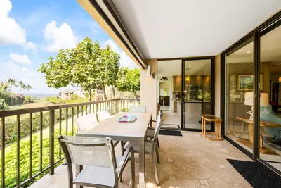 Image de Delightful Oceanfront Island Gem w/ Views, Shared Pool, Beach Access, Free WiFi