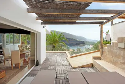 Image de Maison sans animaux domestiques Apartamento Loft Doa avec vue sur la mer, Wi-Fi & Terrasse