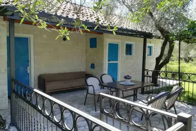 Image de Rajana Bungalow 2 (maison olive)