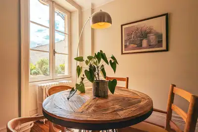 Image de Maison de maître avec jardin, spa et parking au cœur de Châteauroux