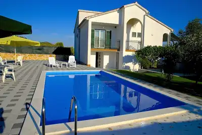 Image de Holiday Home Vinac - Three Bedroom Holiday home with Pool