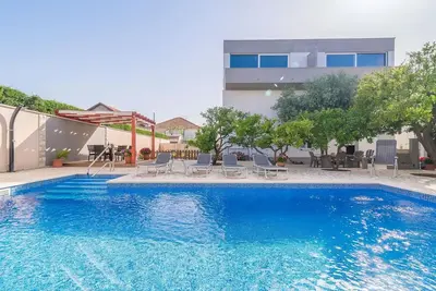 Image de Apartment Villa Odesa - Two Bedroom Apartment with Balcony, shared Swimming Pool