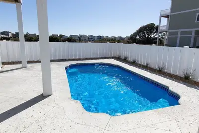 Image de Custom 3br 3ba with Private Pool & Elevator - new in 2022