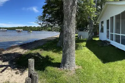 Image de Sandy beach and Sunset side Cottage