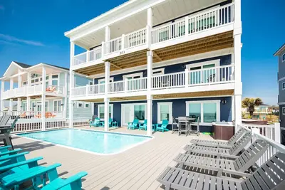 Image de Carolina Dreamin': Oceanfront w/Private Pool, Hot Tub, Elevator!