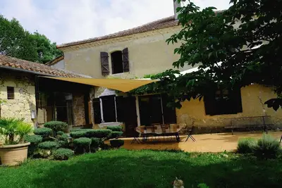 Image de Belle demeure gersoise en pierre : ambiance tranquillité et fraicheur