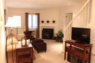 Image de Well appointed multi level condo #307 close to Loon Mt and Franconia Notch,