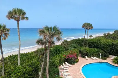 Image de Cozy 2/2 Ocean Condo in the Sea Oaks Beach & Tennis Club