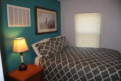 Image de Two Bedroom Modular Home # 10. Just One Mile From Yellowstone National Park!