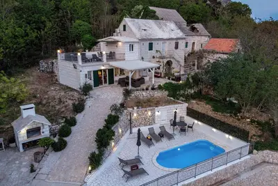 Image de Villa Ole-stone house with the beautiful sea view and jacuzzi tub