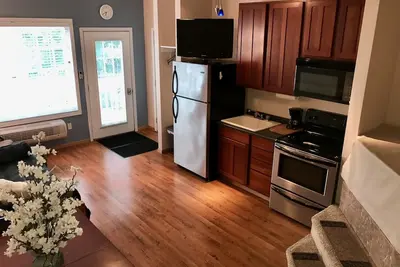 Image de Peaceful Condo in Wabasha with Beautiful River Bluff Location (Lower Unit)