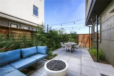 Image de Amazing property in the Bay