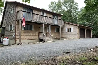 Image de Wooded Lot, Master Suite, Hot Tub, Fire Pit, central a/c, entertainment, skiing