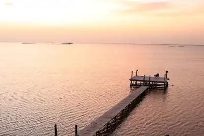 Image de Beautiful Bayfront Retreat with Unbeatable Bay and Gulf Views