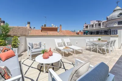 Image de iloftmalaga Souviron Iv - Duplex con terraza