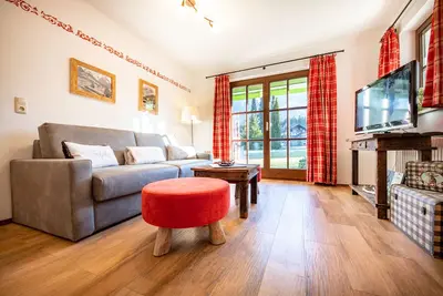 Image de Luxurious holiday apartment \"Alpenrose\" at the foot of the Zugspitze