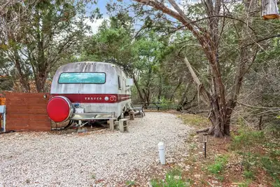 Image de The Driftwoods Red Rv - Pet Friendly!
