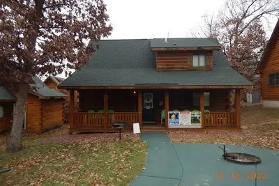 Beautiful 3 Bedroom Cabin